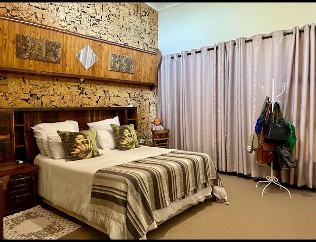 4 BEDROOM HOUSE FOR SALE IN THREE RIVERS EAST